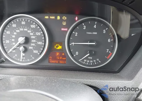 2011 BMW X5 xDrive35I/xDrive35I Premium/xDrive35I Sport Activity z USA, uszkodzony, nr VIN 5UXZV4C56BL401818